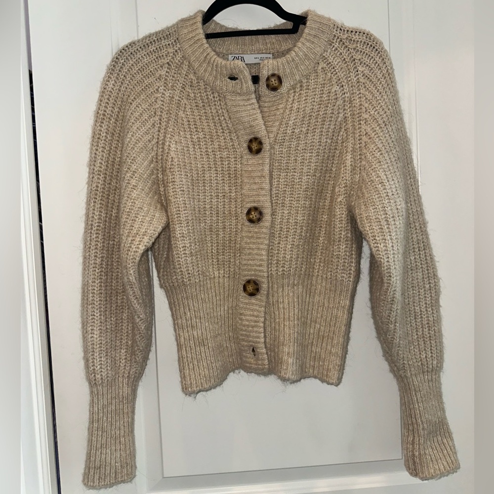 Zara Ribbed Knit Cardigan